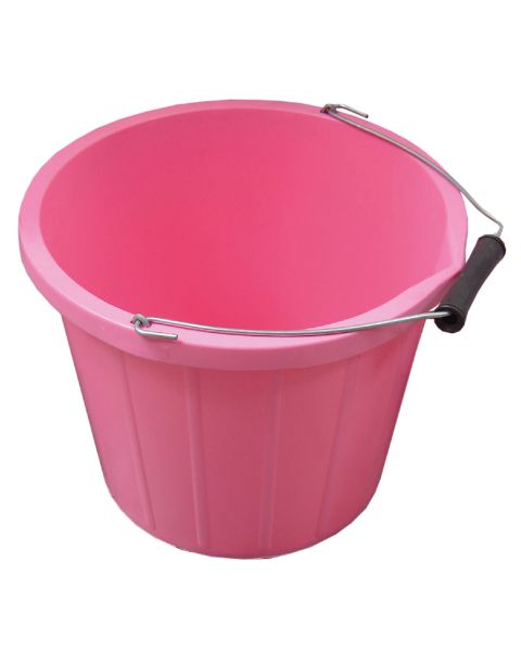 Plastic bucket with handle.

